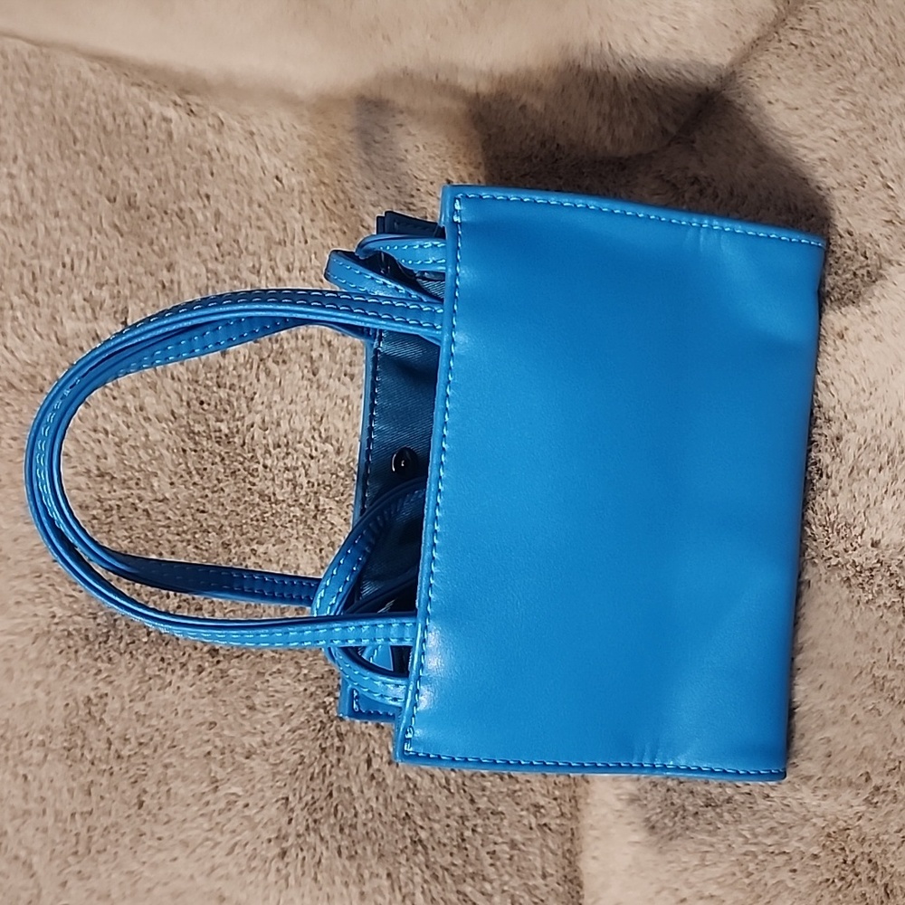 Telfar Mini Bag in Cyan Blue - Picture 5 of 8